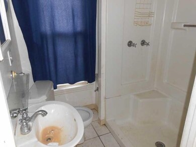 Full Bath.