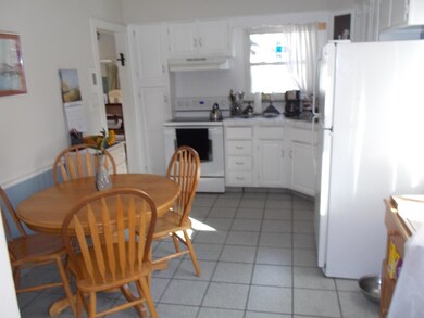 2144 Ridge Kitch1