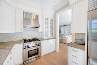 45 Orchard Place unit E, Greenwich, CT 06830 - photo 6