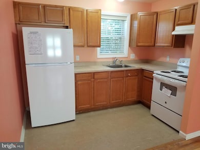 24 Cedar Crossing, Red Bank, NJ 07701 - photo 4