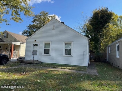 3659 Kahlert Ave, Louisville, KY 40215 - photo 4