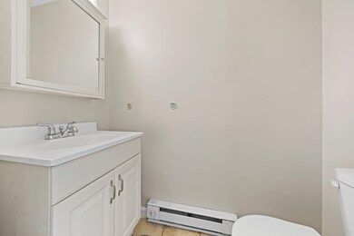 19 Boyd Rd unit 4, Londonderry, NH 03053 - photo 7