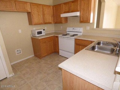 P044-Kitchen