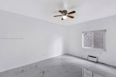215 30th St unit 6, Miami Beach, FL 33140 - photo 4