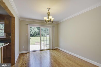 12816 Fantasia Dr, Herndon, VA 20170 - photo 5