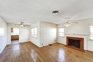 2050 Phillippi St, San Fernando, CA 91340 - photo 6