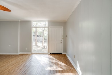 5201 Curzon Ave unit 14, Fort Worth, TX 76107 - photo 4