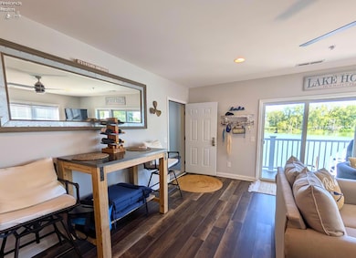 2564 S Waterside Ct unit 221, Marblehead, OH 43440 - photo 4