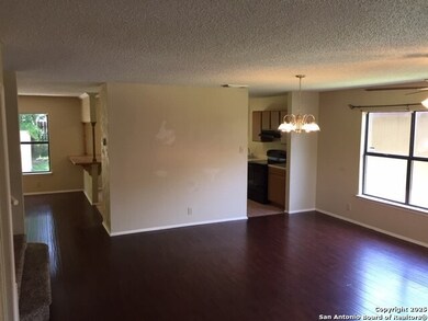 9923 Misty Plain Dr, San Antonio, TX 78245 - photo 4