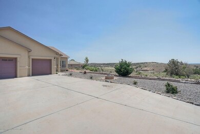 6020 Kristy St, Farmington, NM 87401 - photo 2