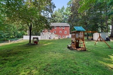 537 Boxford St, North Andover, MA 01845 - photo 3