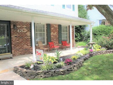 421 Camelot Dr, Brookhaven, PA 19015 - photo 2