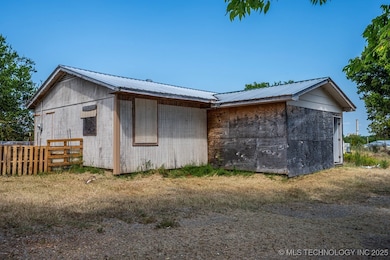 22644 Aes Rd, Spiro, OK 74959 - photo 4