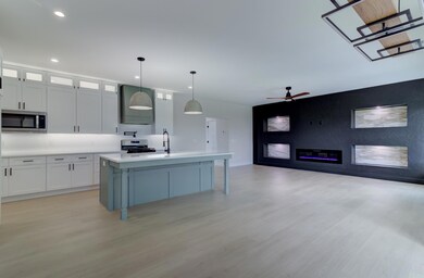 102 E Acacia Ln, Nixa, MO 65714 - photo 4