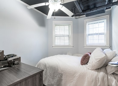 7531 N Seeley Ave unit GARDEN, Chicago, IL 60645 - photo 4