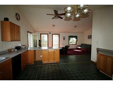 39 Summit Rd, Boothbay Harbor, ME 04538 - photo 4