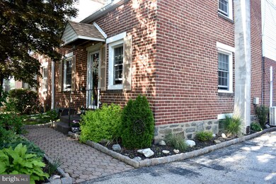 738 Fairview Rd, Swarthmore, PA 19081 - photo 2