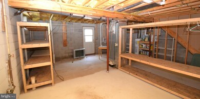 166 Grand Dr, Taneytown, MD 21787 - photo 3