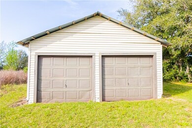 7809 Chenkin Rd, Zephyrhills, FL 33540 - photo 4