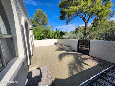 8029 E Shadow Ln unit 26, Tucson, AZ 85750 - photo 5