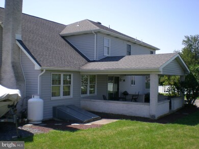 3225 Coplay Ct, Whitehall, PA 18052 - photo 3