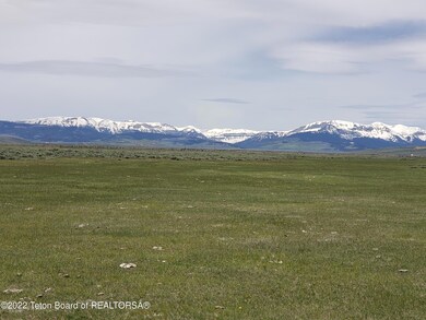 Full Wyoming Range Views
