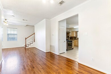 1602 Arlington St, Houston, TX 77008 - photo 7