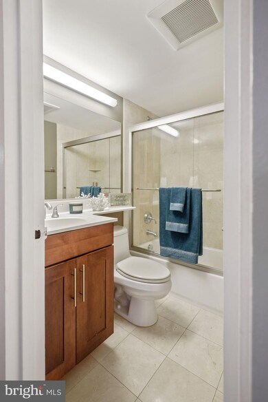 Takoma Overlook Condominium, Takoma Park, MD 20912 - photo 7