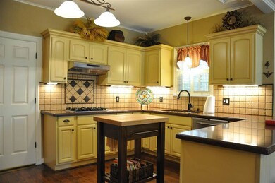 427 Seagle St, Tyler, TX 75701 - photo 7