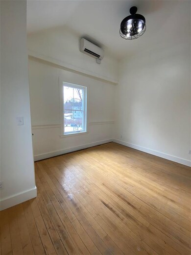 73 Main St unit 2, Walpole, NH 03608 - photo 5