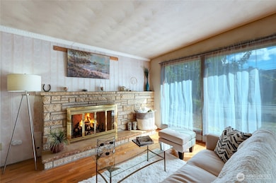 1730 N Narrows Dr, Tacoma, WA 98406 - photo 6