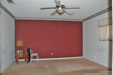 706 Newhall St, Beeville, TX 78102 - photo 5