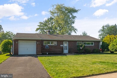 61 Idlewild Rd, Levittown, PA 19057 - photo 2