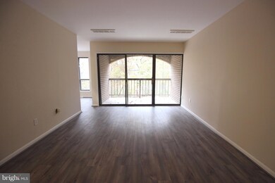 Chestnut Grove Condominiums unit 262, Reston, VA 20190 - photo 2