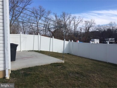 103 Bainbridge Cir, Reading, PA 19608 - photo 3