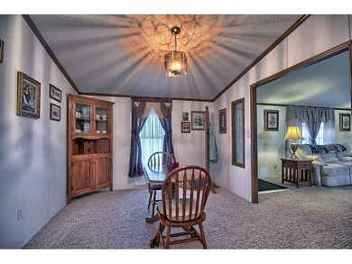 312 Timberline Dr, Circleville, OH 43113 - photo 4