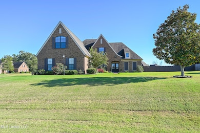 14291 Buttercup Dr, Olive Branch, MS 38654 - photo 2