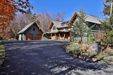 558 Trailview Dr, Killington, VT 05751 - photo 2