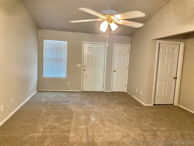 5110 S Hickory Ave, Broken Arrow, OK 74011 - photo 3