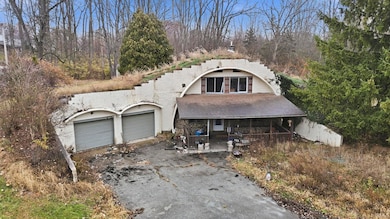 11311 N Nash Dr, Syracuse, IN 46567 - photo 2