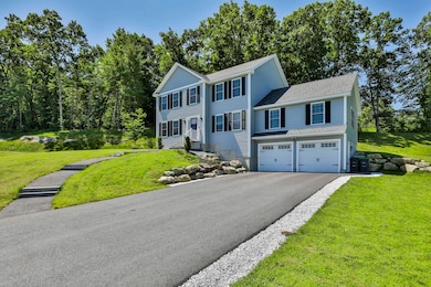 38 Marigold Way, Hooksett, NH 03106 - photo 3