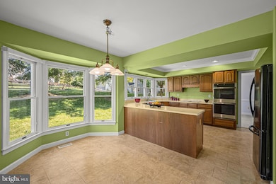 8105 N Slope Path, Columbia, MD 21045 - photo 7