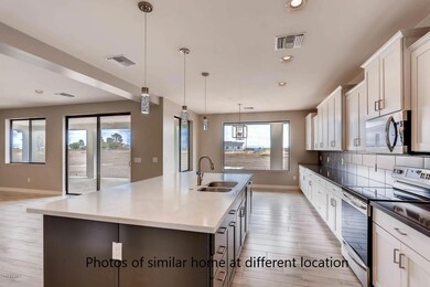 1639 Kitchen3