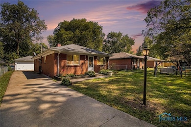 1428 Gage Rd, Toledo, OH 43612 - photo 3