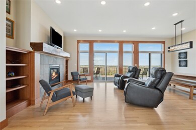 4009 Quail Ridge Rd, Center Point, IA 52213 - photo 4