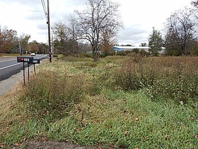 576 E Main St unit 578, Orange, MA 01364 - photo 2