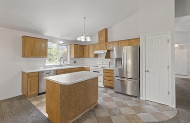 1752 NE Foothill Blvd, Grants Pass, OR 97526 - photo 4