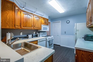 324 Playground Dr, Reading, PA 19611 - photo 7