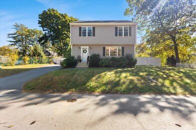 25 Upton St, Hanson, MA 02341 - photo 2