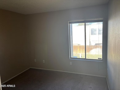 5919 W Golden Ln, Glendale, AZ 85302 - photo 6